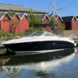 Sea Ray 235 weekender