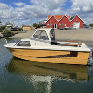 Cabin Cruiser 18 fod