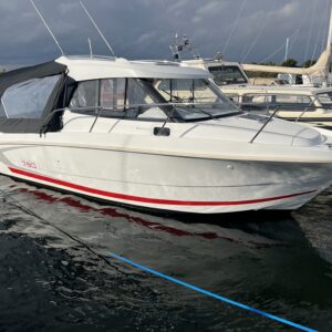 Beneteau Antares 780
