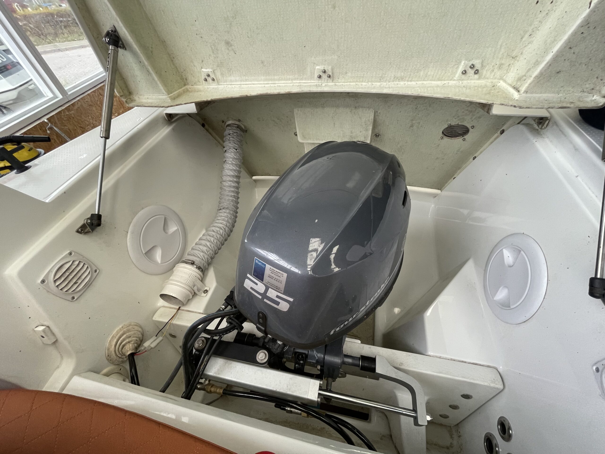 Corsiva 595 Tender - Billede 9