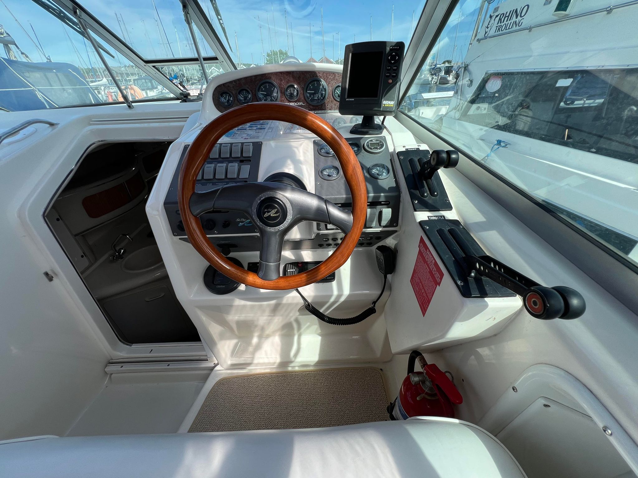 Sea Ray Sundancer 270 - Billede 11