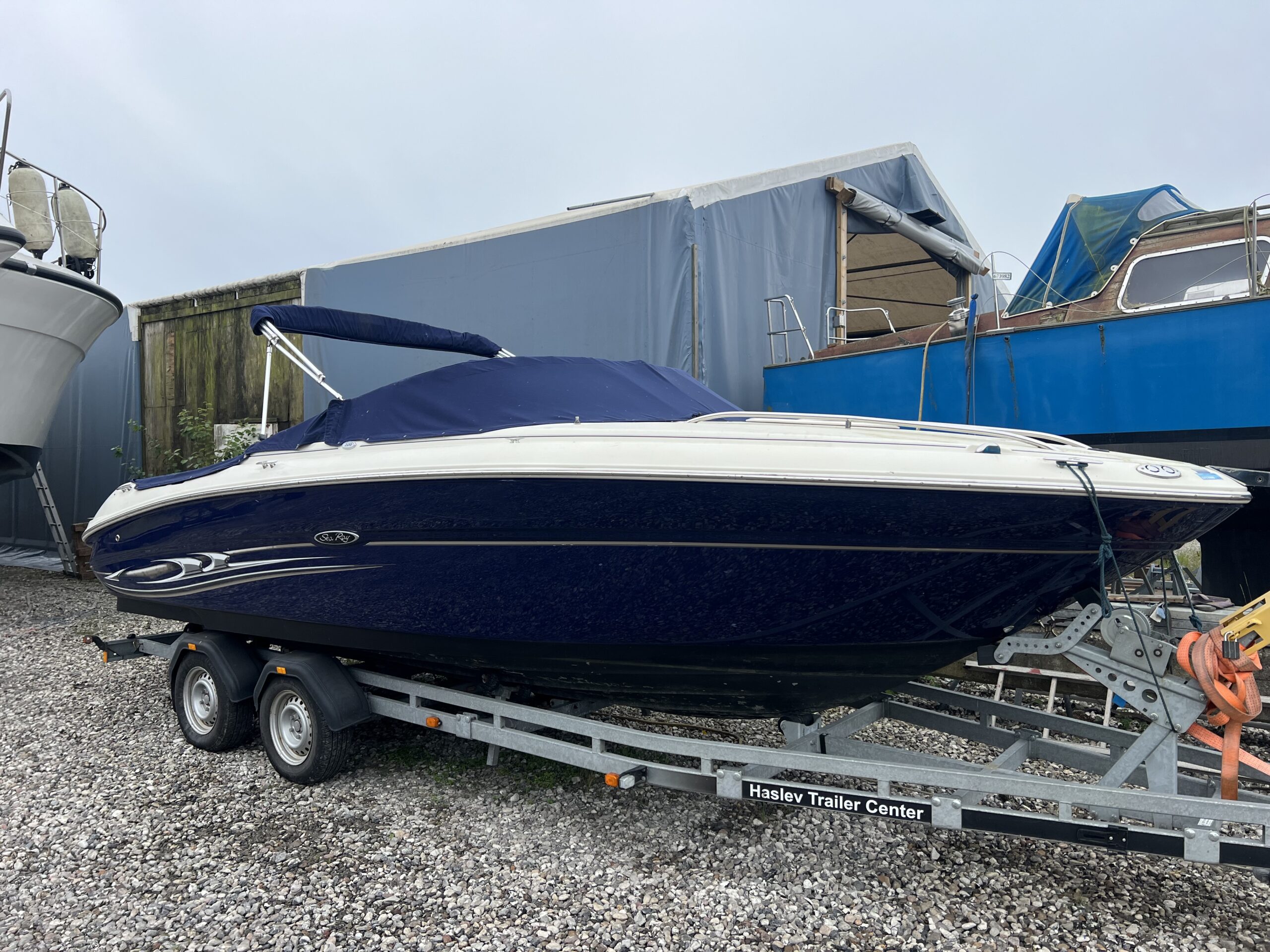 Sea Ray 220 Sunsport