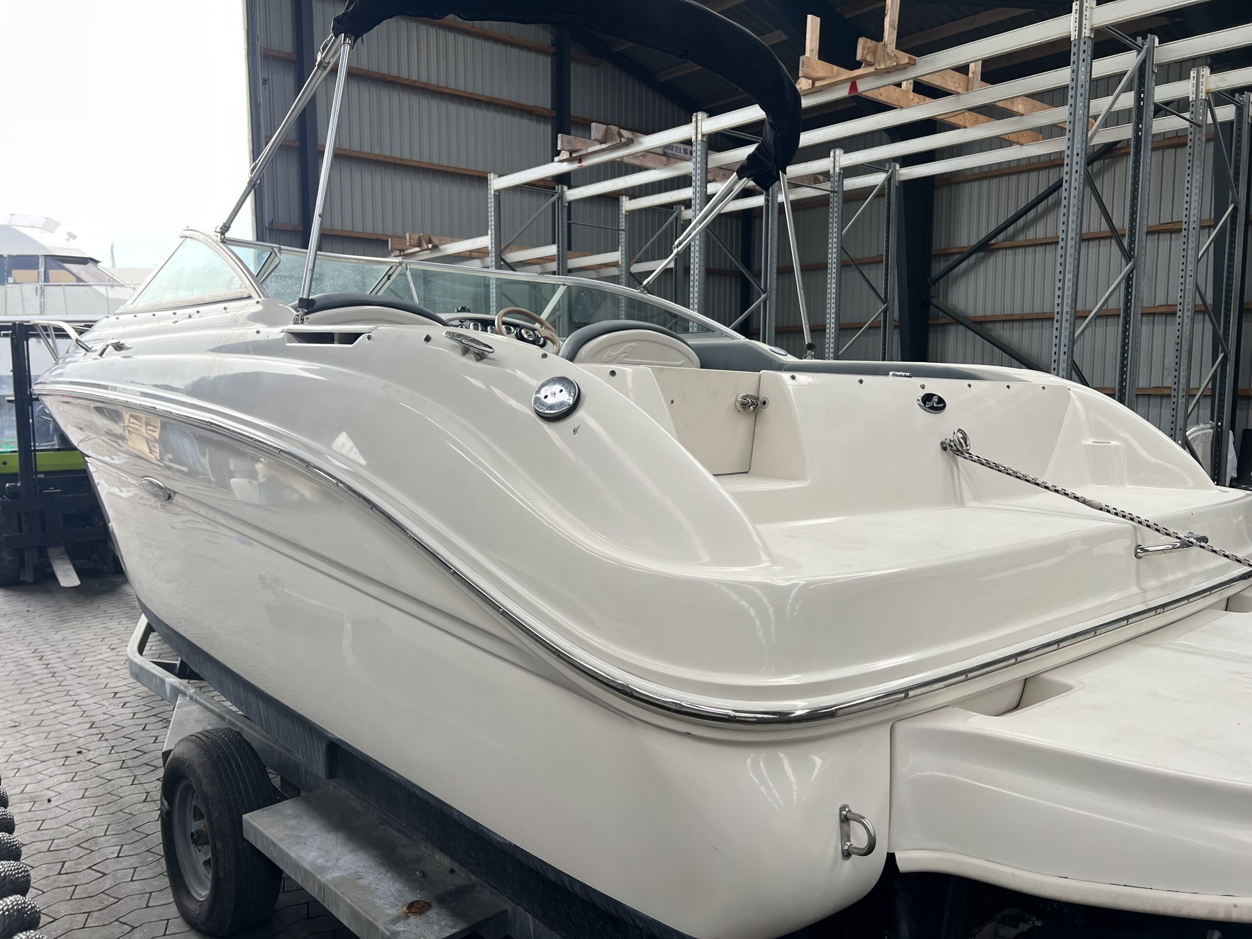 Sea Ray 225 weekender - Billede 2