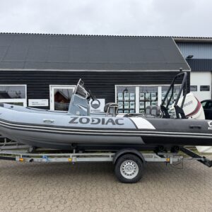 Zodiac 650 Pro Open